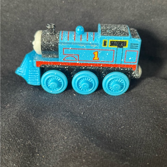 Thomas Winter Wonderland Snow Covered Train Tank Engine Friends Wooden 2006 - Picture 10 of 13